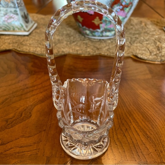 Vintage Duncan & Miller Clear Etched Crystal Cut Glass Brides Basket, Scalloped - Picture 3 of 8
